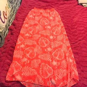 Juniors Floral Maxi Skirt w/ double high slits